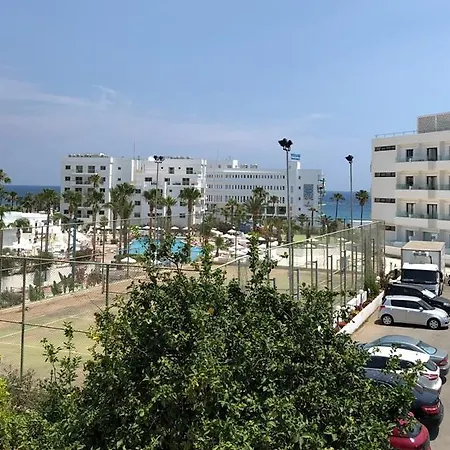 Cassa De Flamingo * Protaras